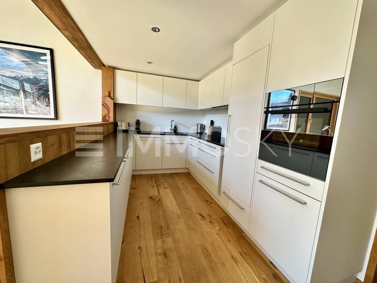 Alpine Elegance Meets Modern Luxury - Photo 3 of 5