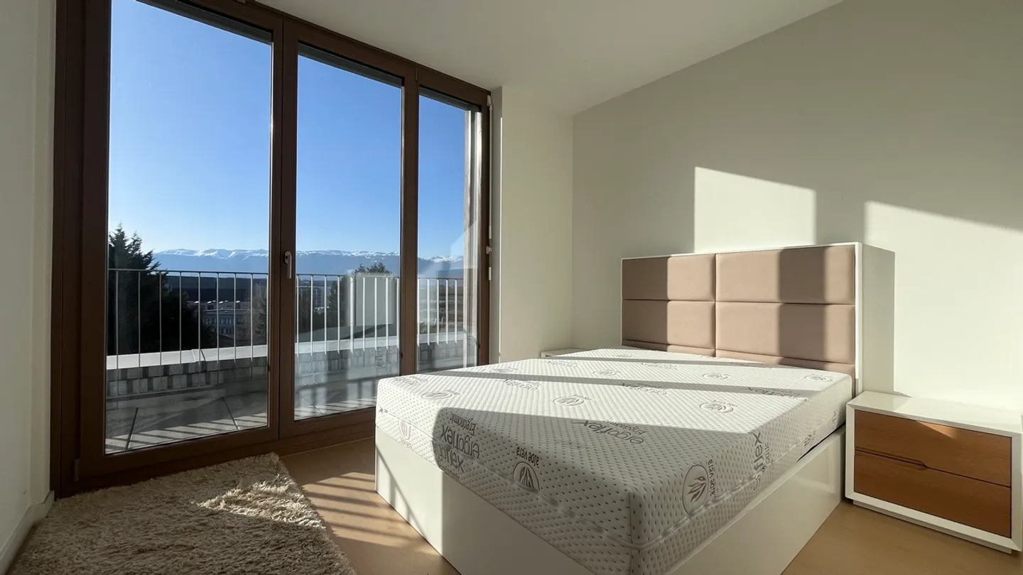 Neu: Penthouse mit 4 Zimmern, Balkon, Terrasse und Blick auf den Jura - Foto 7 von 8