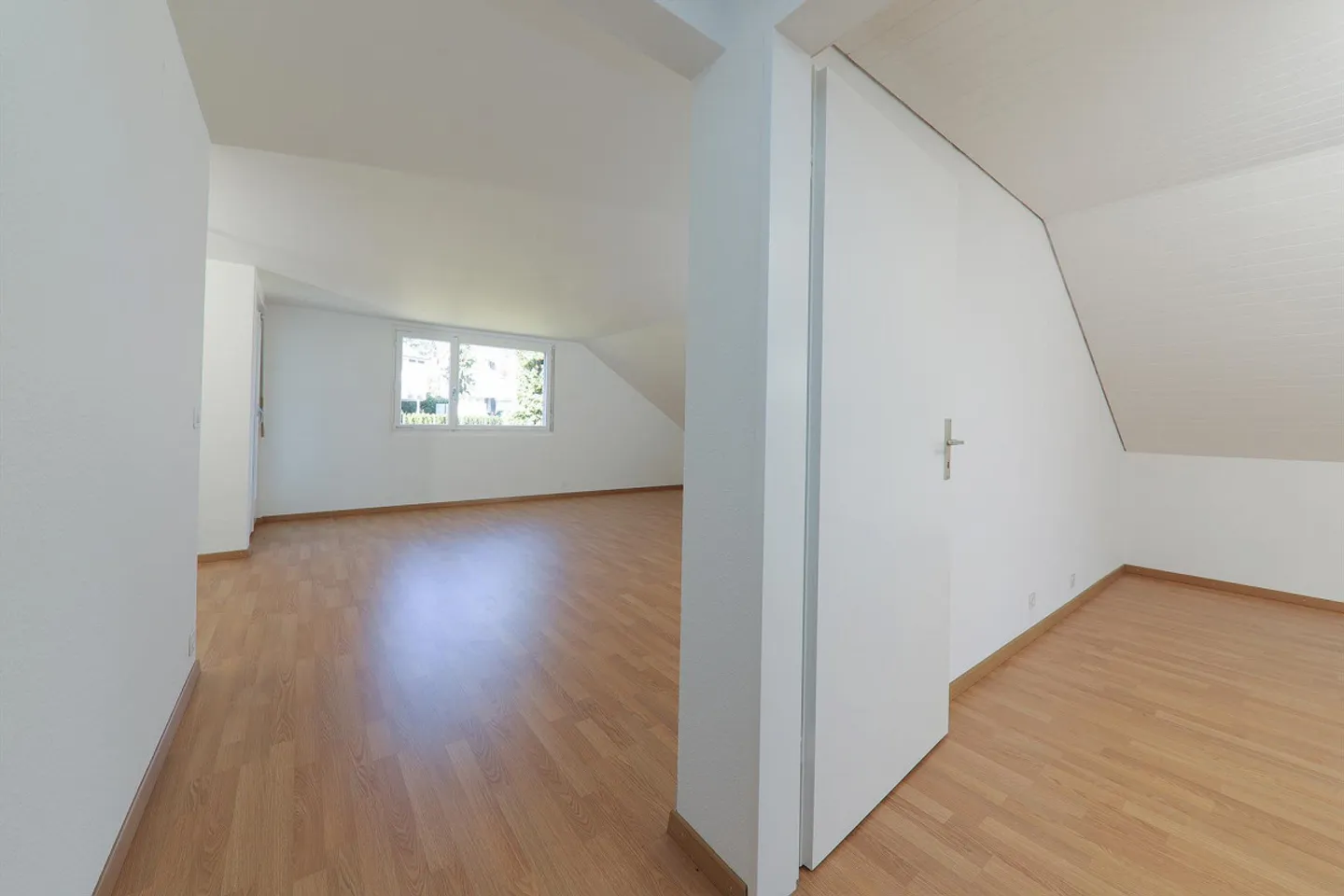 Appartement 2.5 pièces cosy - Photo 5 sur 7