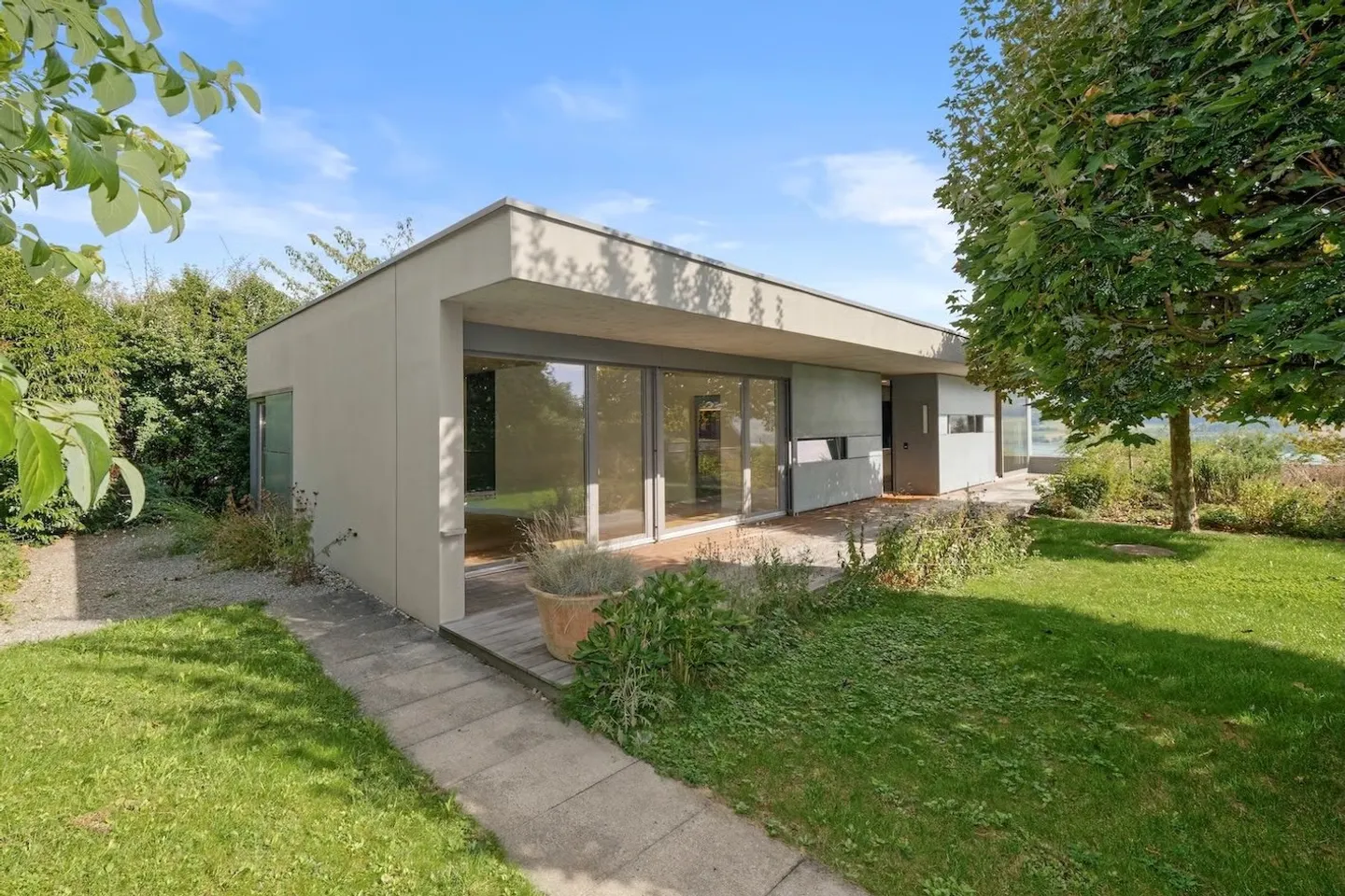 Einzigartiges Einfamilienhaus mit Seesicht - Foto 12 von 16