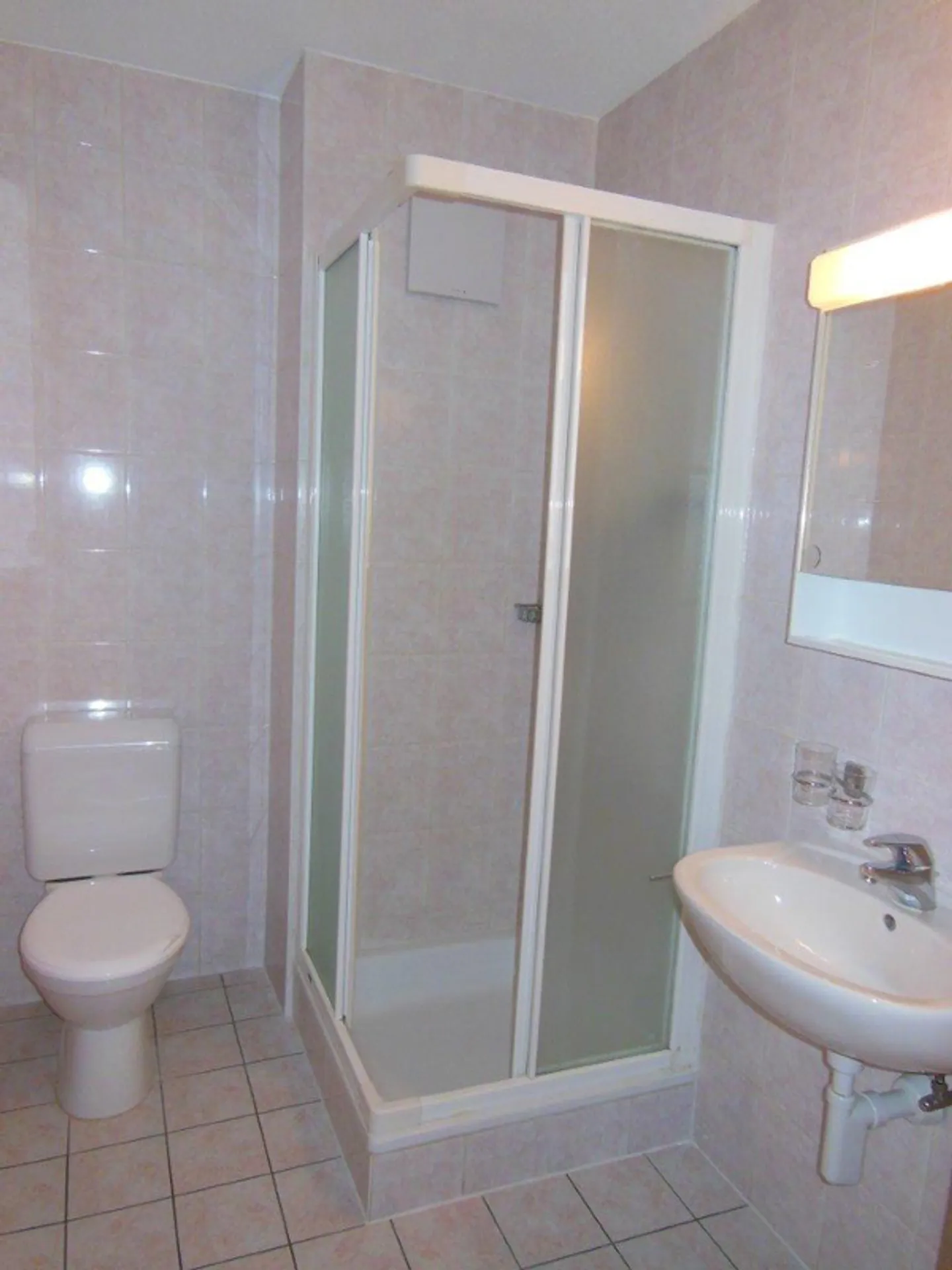 Grand Appartement avec Terrasse - Photo 3 sur 4