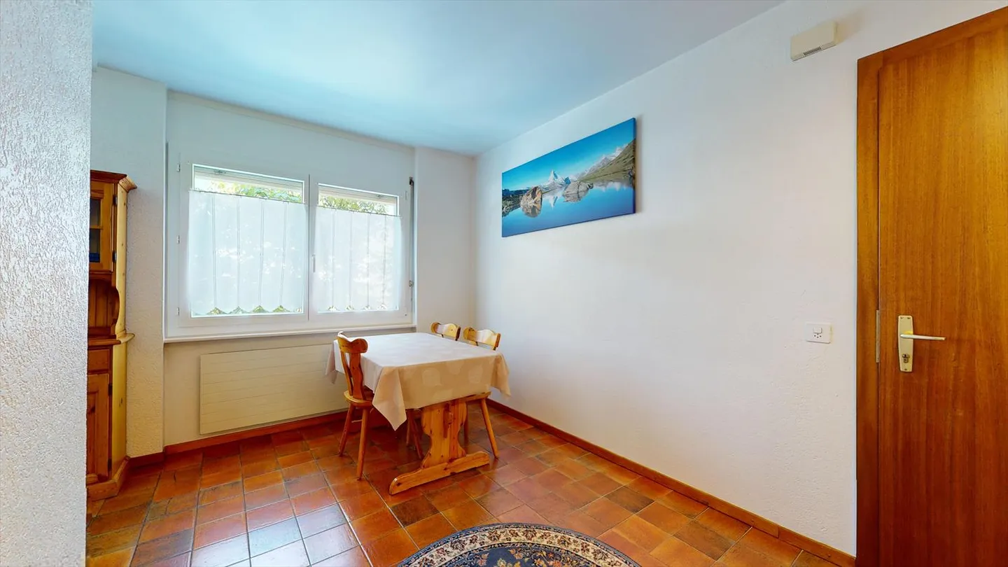 One Bedroom Apartment in a Quiet Neighborhood - Photo 7 of 19