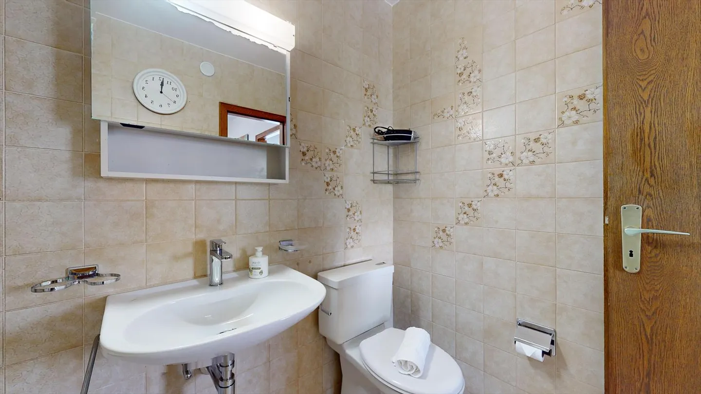 One Bedroom Apartment in a Quiet Neighborhood - Photo 13 of 19