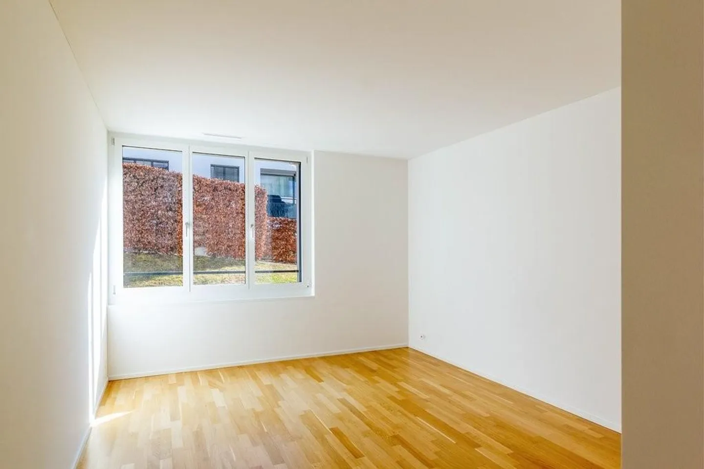 Appartamento moderno con posto auto gratuito - limitato fino al 31.03.2027 - Foto 8 di 11