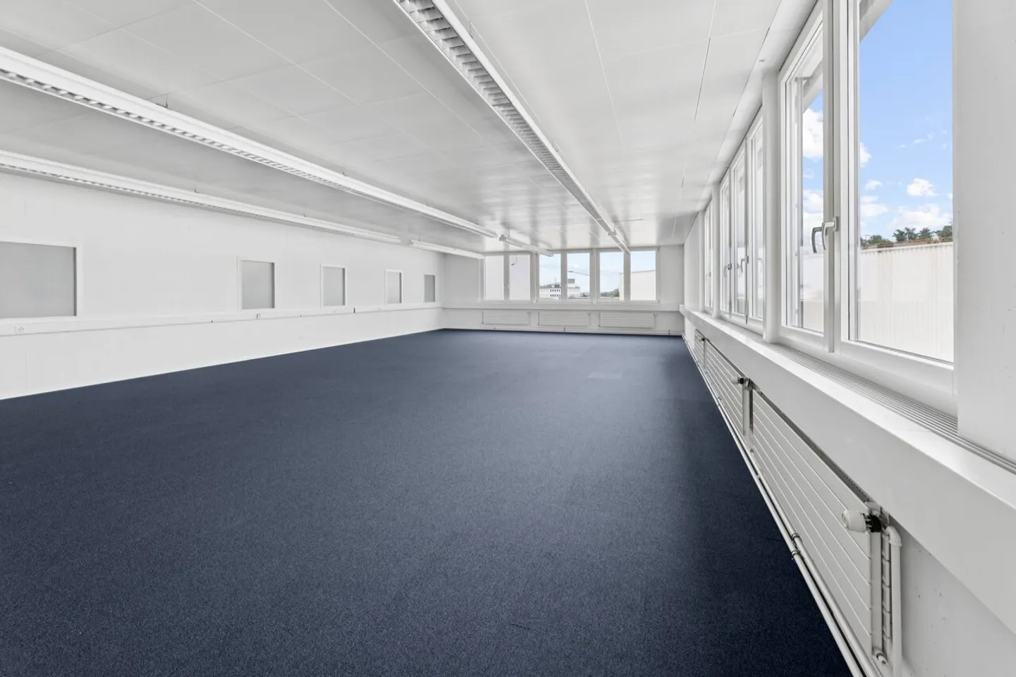 Spazio ufficio in affitto - Foto 3 di 11