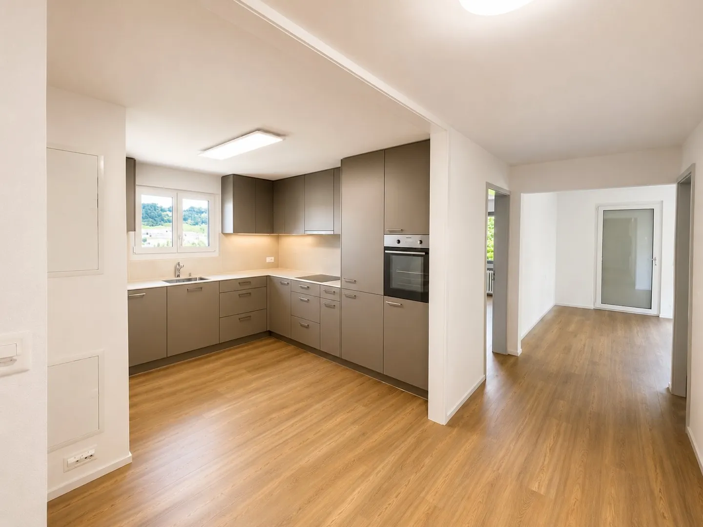 Stupendo appartamento 4.5 stanze - Foto 3 di 9