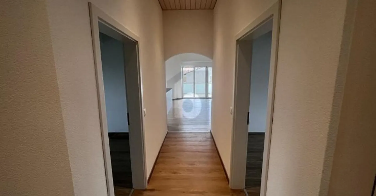 PLENTY OF SPACE, TWO BALCONIES AND WONDERFUL VIEWS - Photo 3 of 6