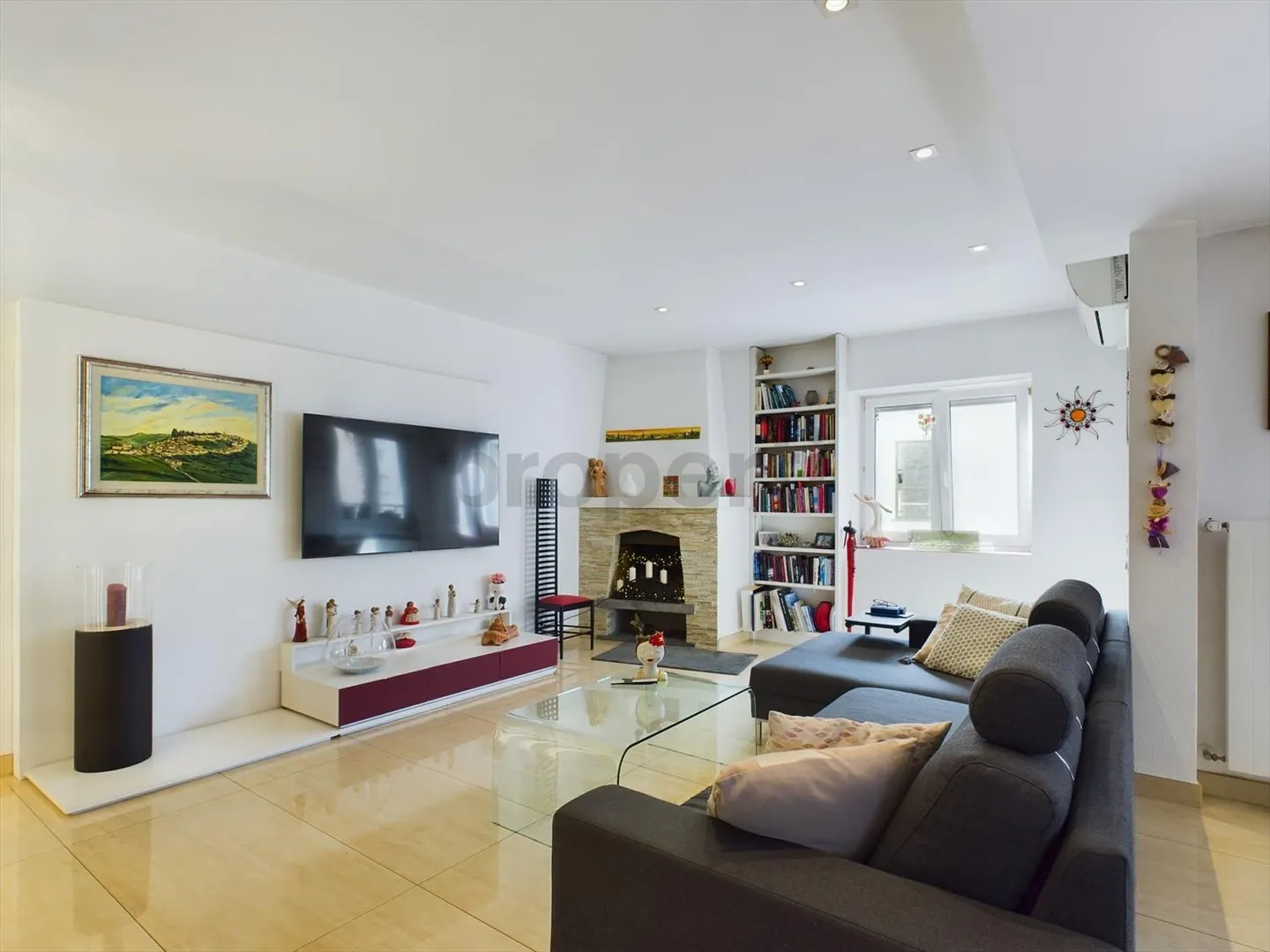 Eccezionale appartamento di 4,5 locali a Breganzona / Außergewöhnliche 4,5-Zimmer-Wohnung in Breganzona - Foto 2 di 10