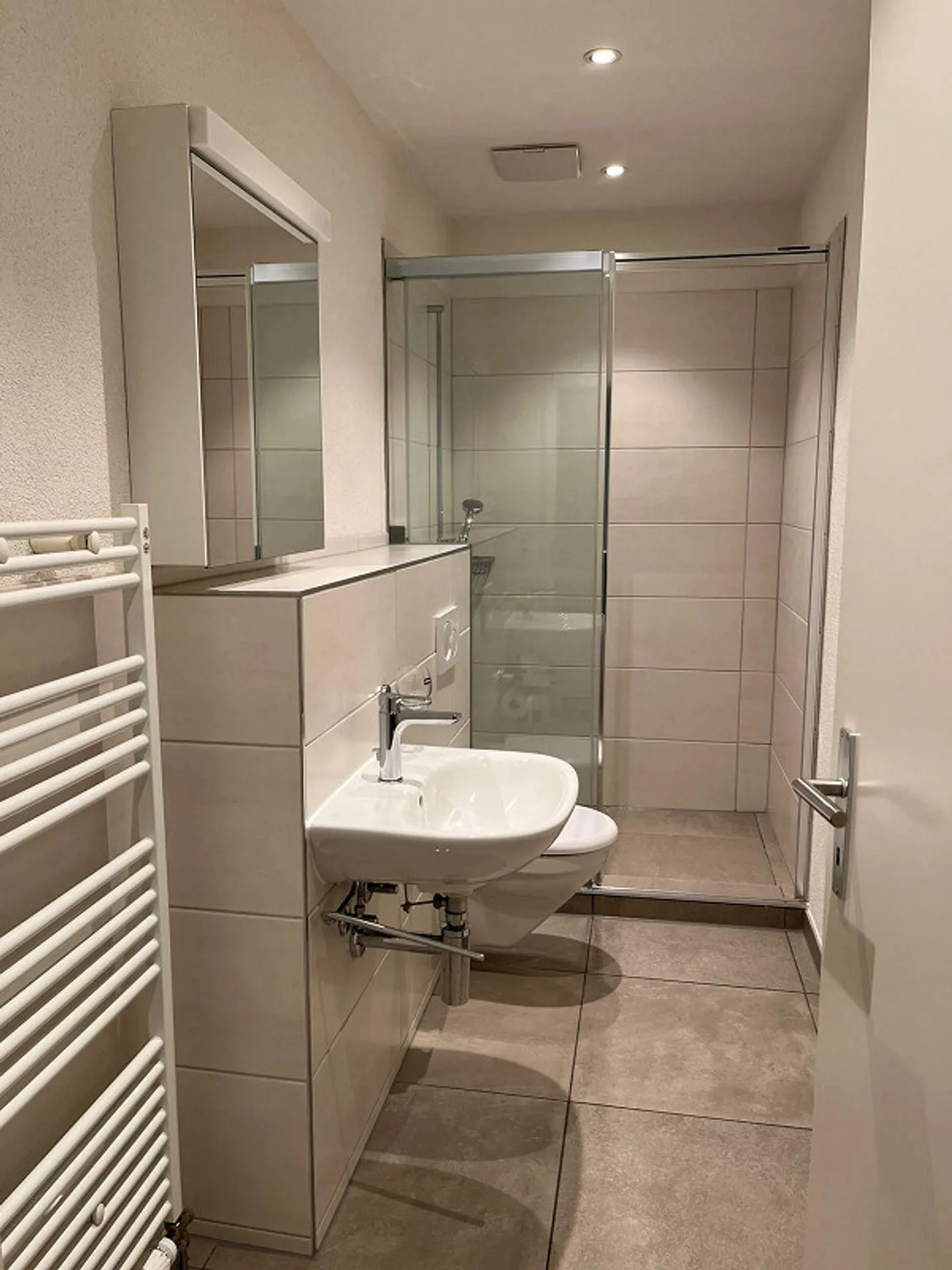 Appartamento 5.5 stanze - Foto 13 di 17