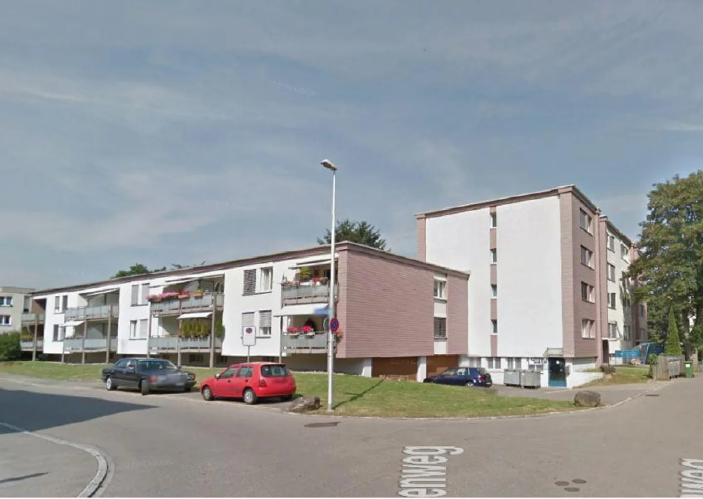 Parcheggio esterno gratuito a Dübendorf - Foto 1 di 1