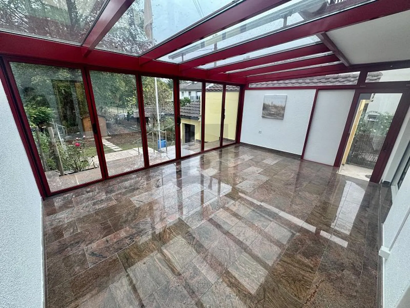 AVEC JARDIN D'HIVER, GARAGE ET JARDIN ! - Photo 3 sur 6
