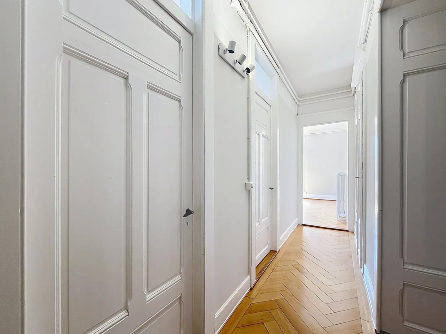 5.5 Room Apartment - Photo 4 of 12