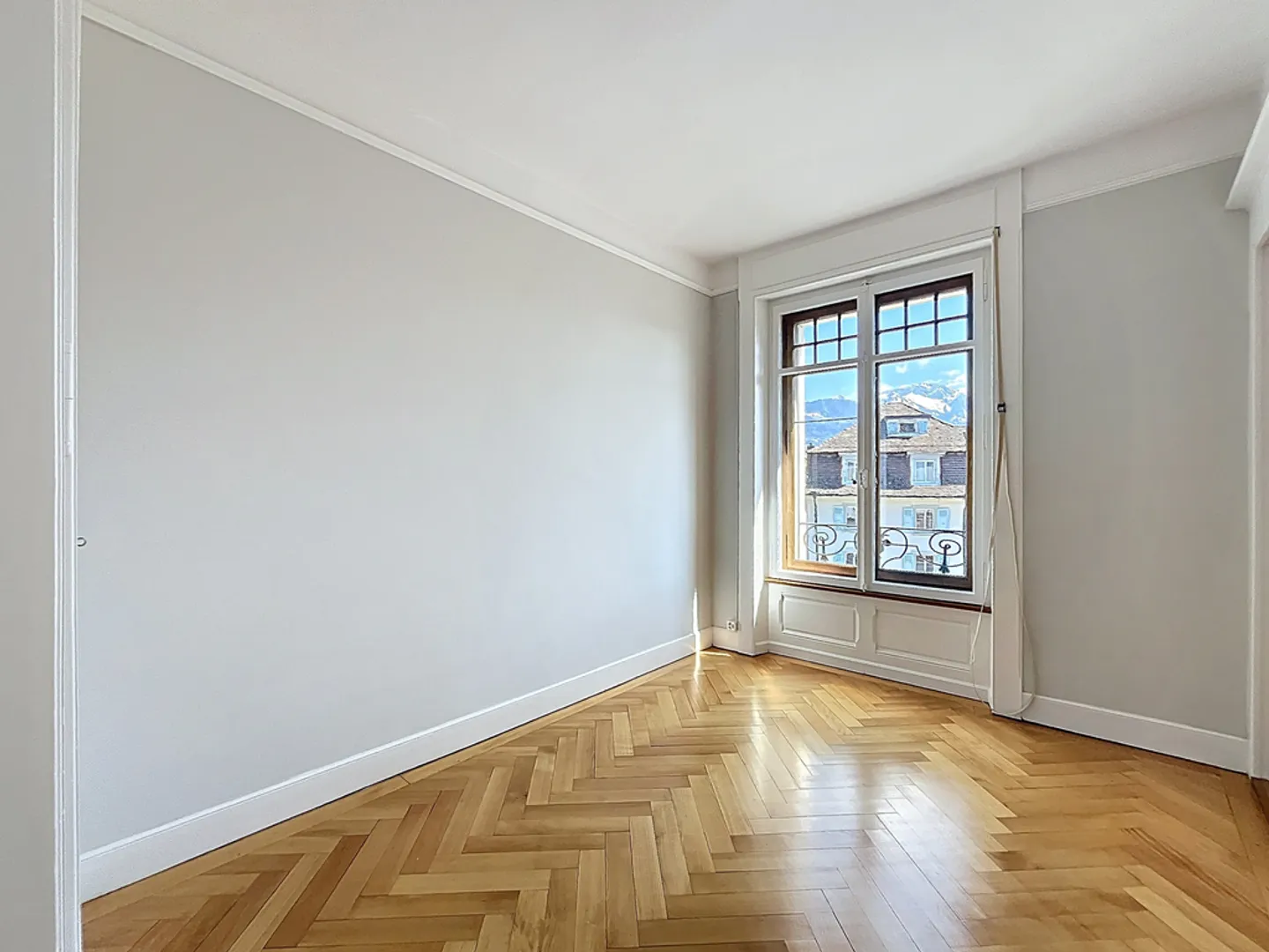 5.5 Room Apartment - Photo 5 of 12