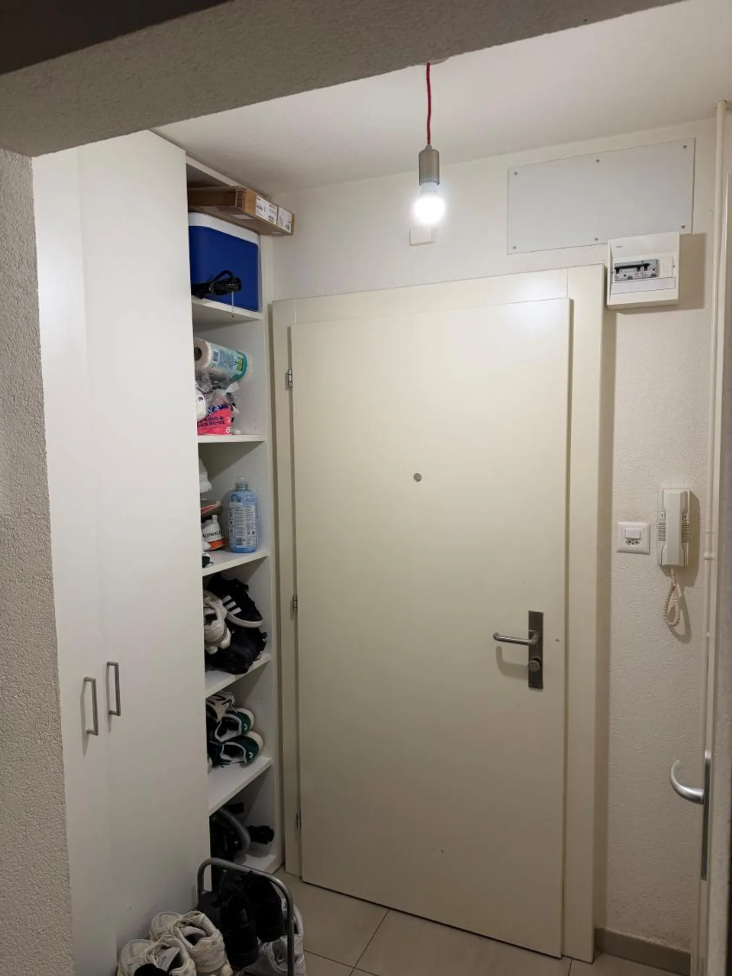 Studio 1 room - Photo 4 of 5