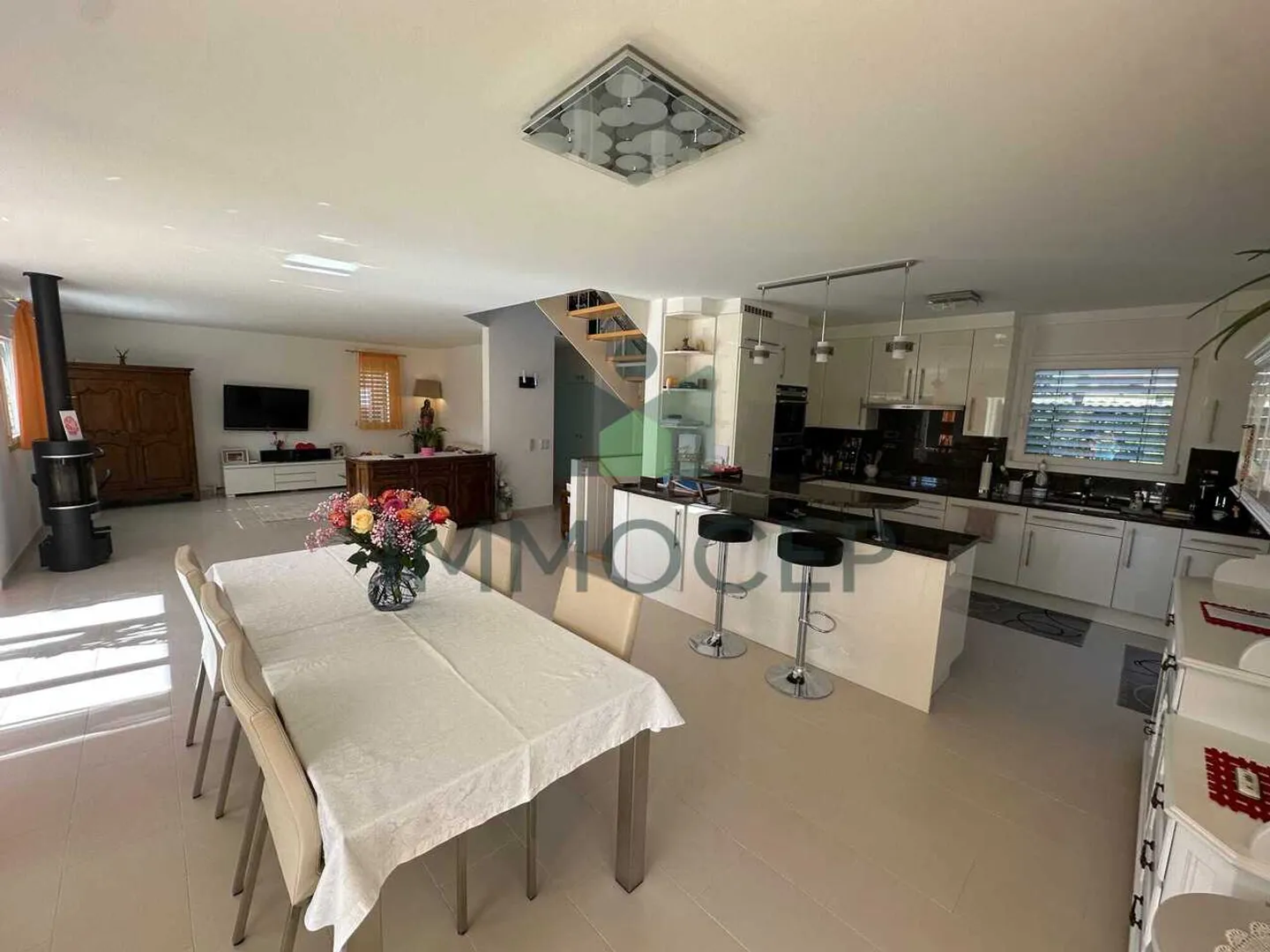 Exclusivity: beautiful detached house with 6 rooms and 180 m2 of living space - Photo 3 of 12