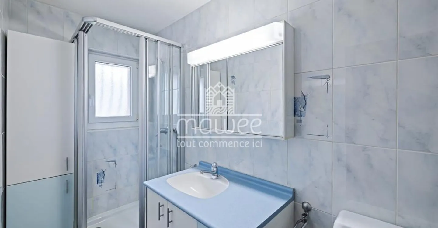 Ruhig, funktional und ohne direkte Nachbarn: wunderschöne Villa zu entdecken! - Foto 10 von 12