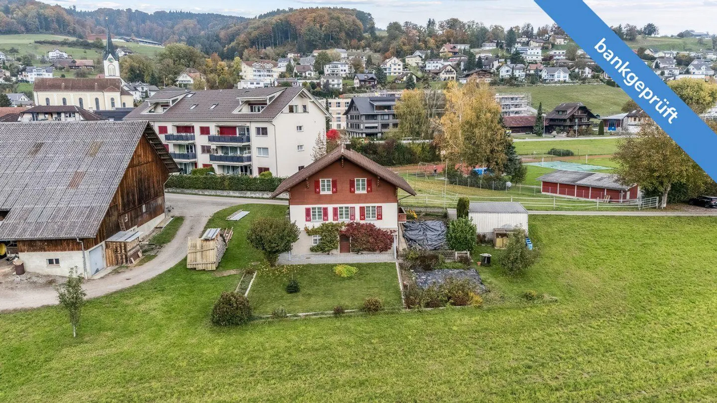 AgentSelly - Charming Living in a Quiet Location - Photo 10 of 13