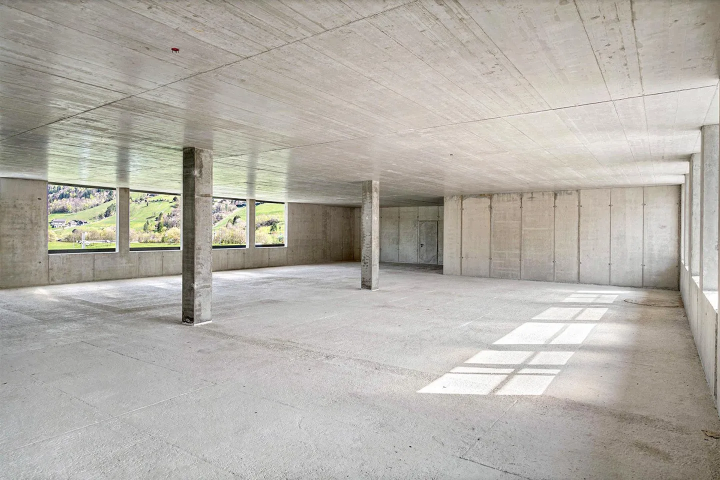 Vielseitige Gewerbefläche - Foto 11 von 13