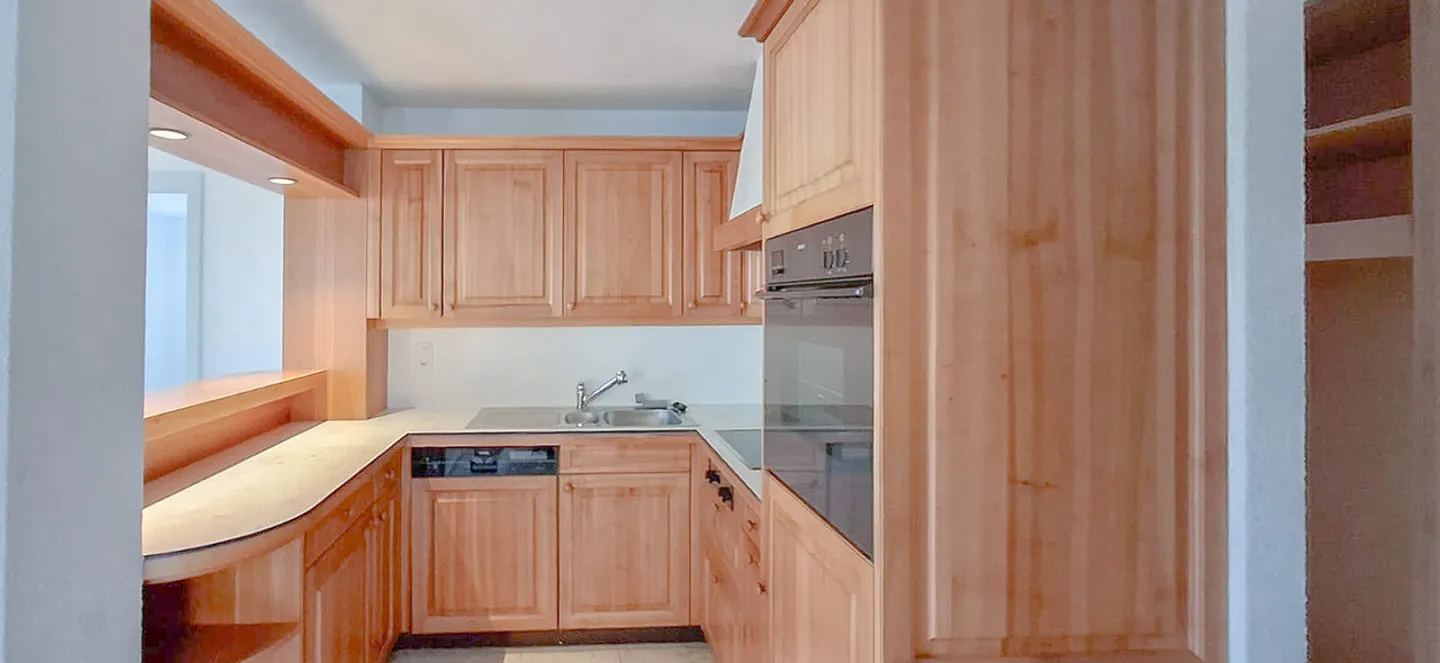 Bright 3.5-room apartment in Fleurier - Photo 4 of 14