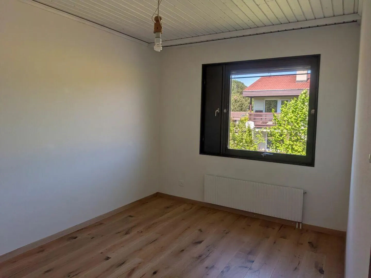Beautiful 4.5 Room Corner House with Garden - Photo 11 of 15