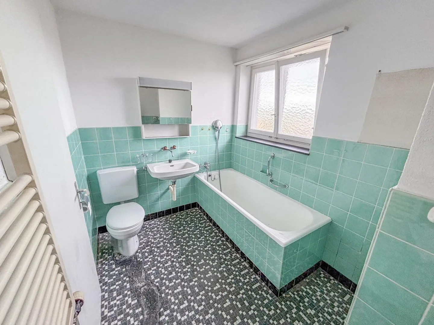 gut besonntes Einfamilienhaus an ruhiger Lage - Foto 9 von 10