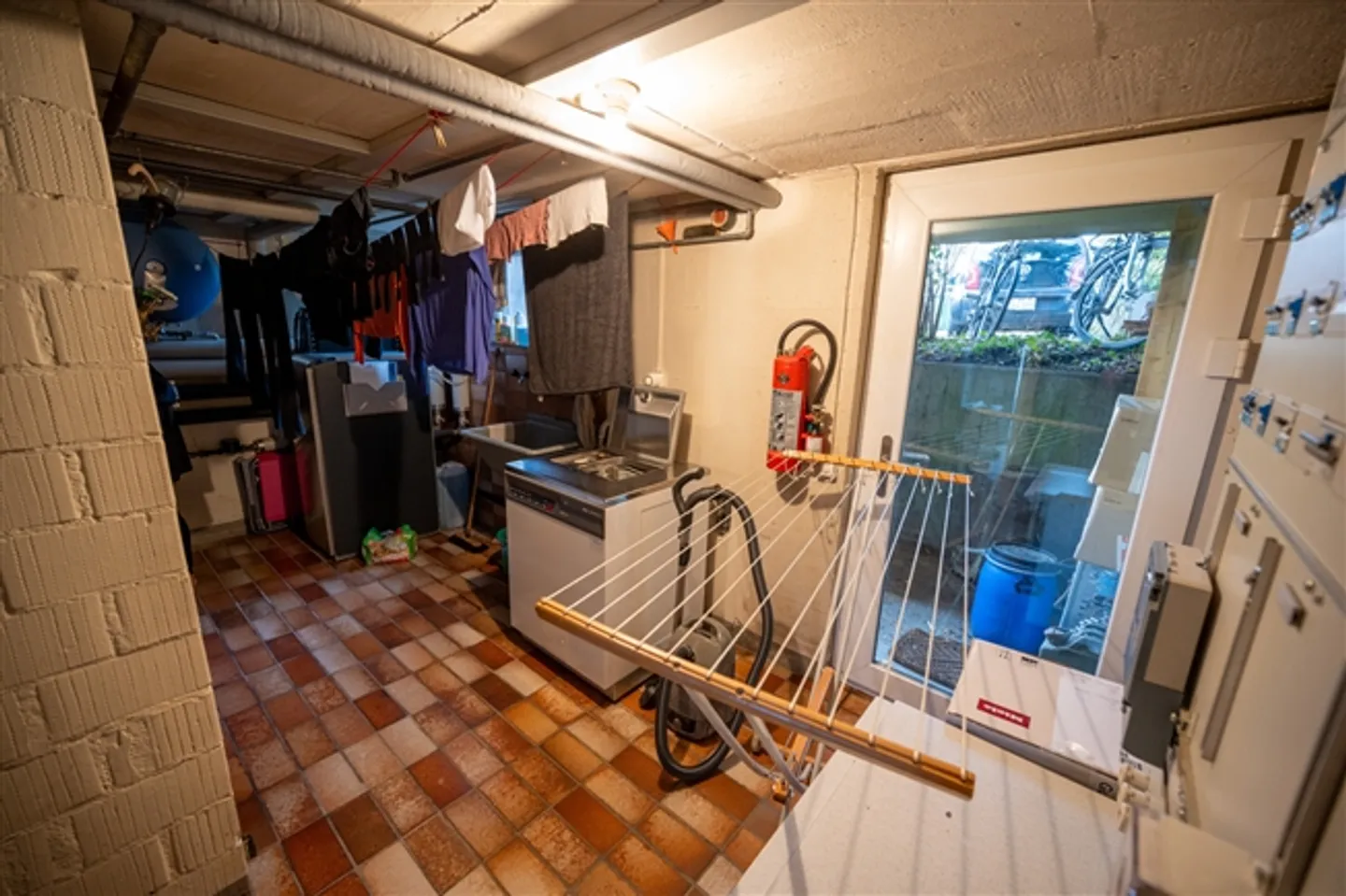 POUR AMOUREUX DES CHATS À WOHLEN B. BERN (BE), MEUBLÉ, TEMPORAIRE - Photo 8 sur 10