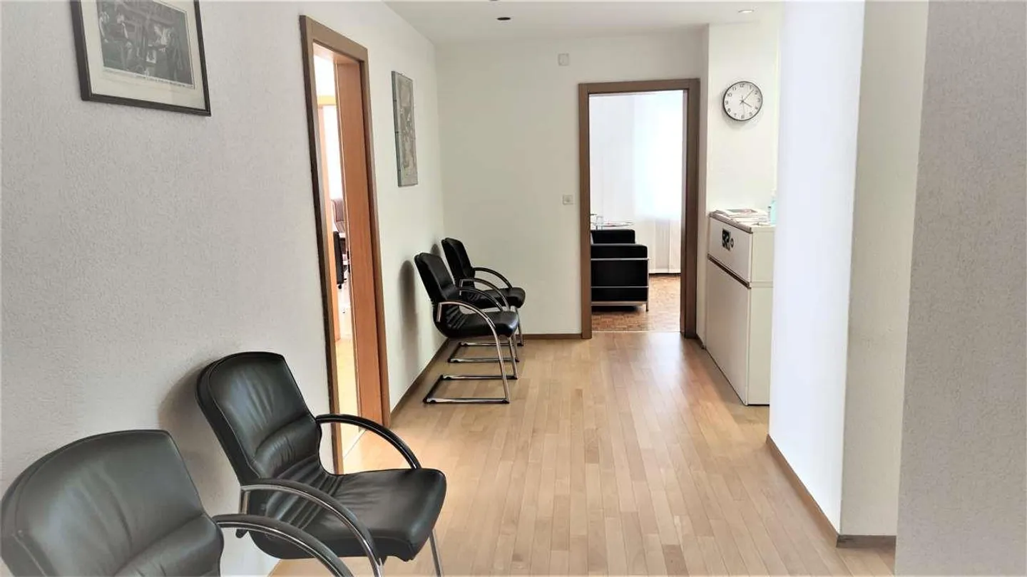 Ufficio spazioso a Massagno - Foto 3 di 11