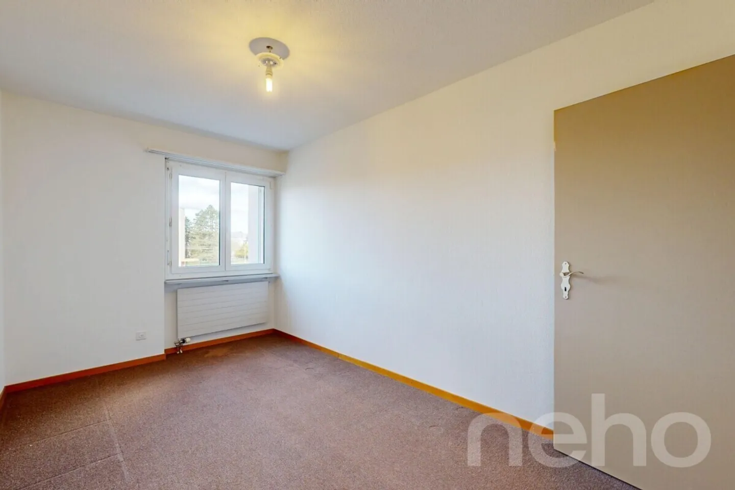 Helle 3.5-Zimmer-Wohnung in Schwerzenbach ZH mit Komfort und Charme - Foto 8 von 10