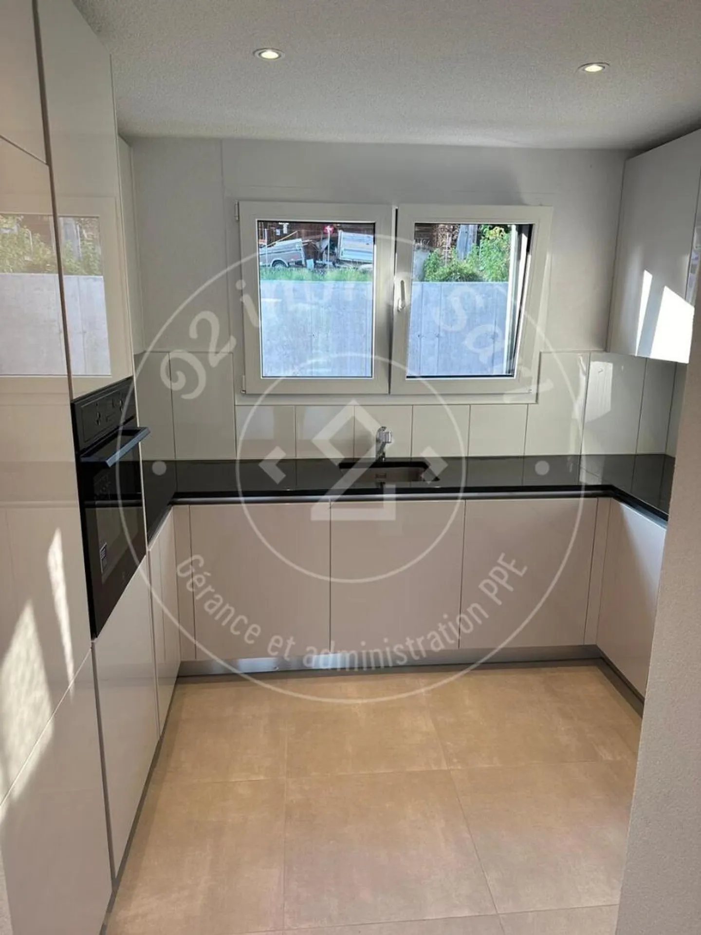 Bella casa bifamiliare 5,5 stanze ad Autigny - Foto 3 di 10