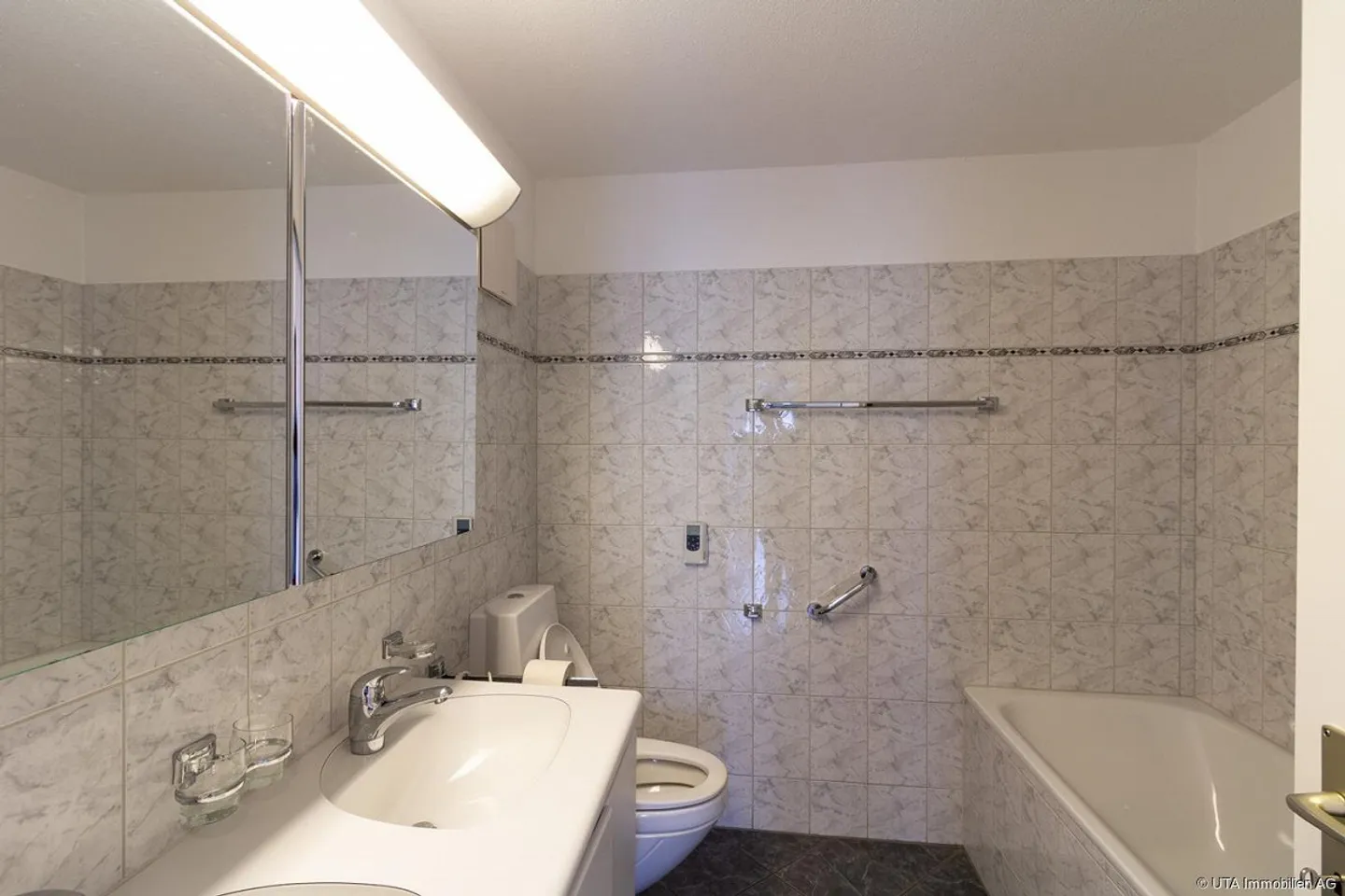 4½-Room Apartment in a Central Location, Ideal as an Investment - Photo 8 of 11