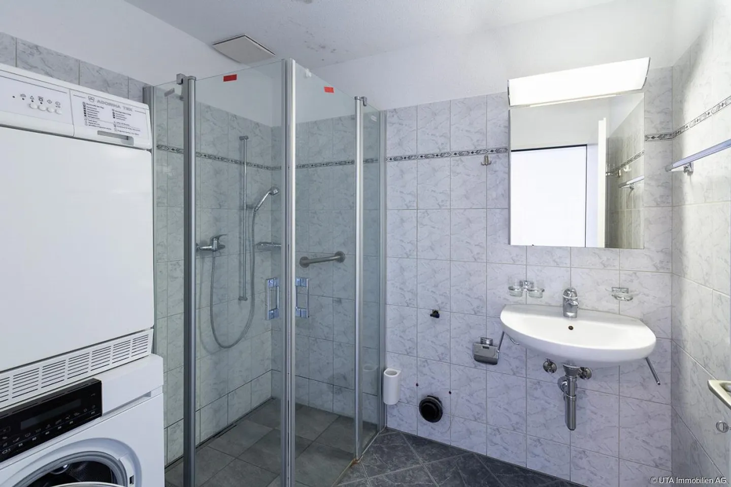 4½-Room Apartment in a Central Location, Ideal as an Investment - Photo 9 of 11