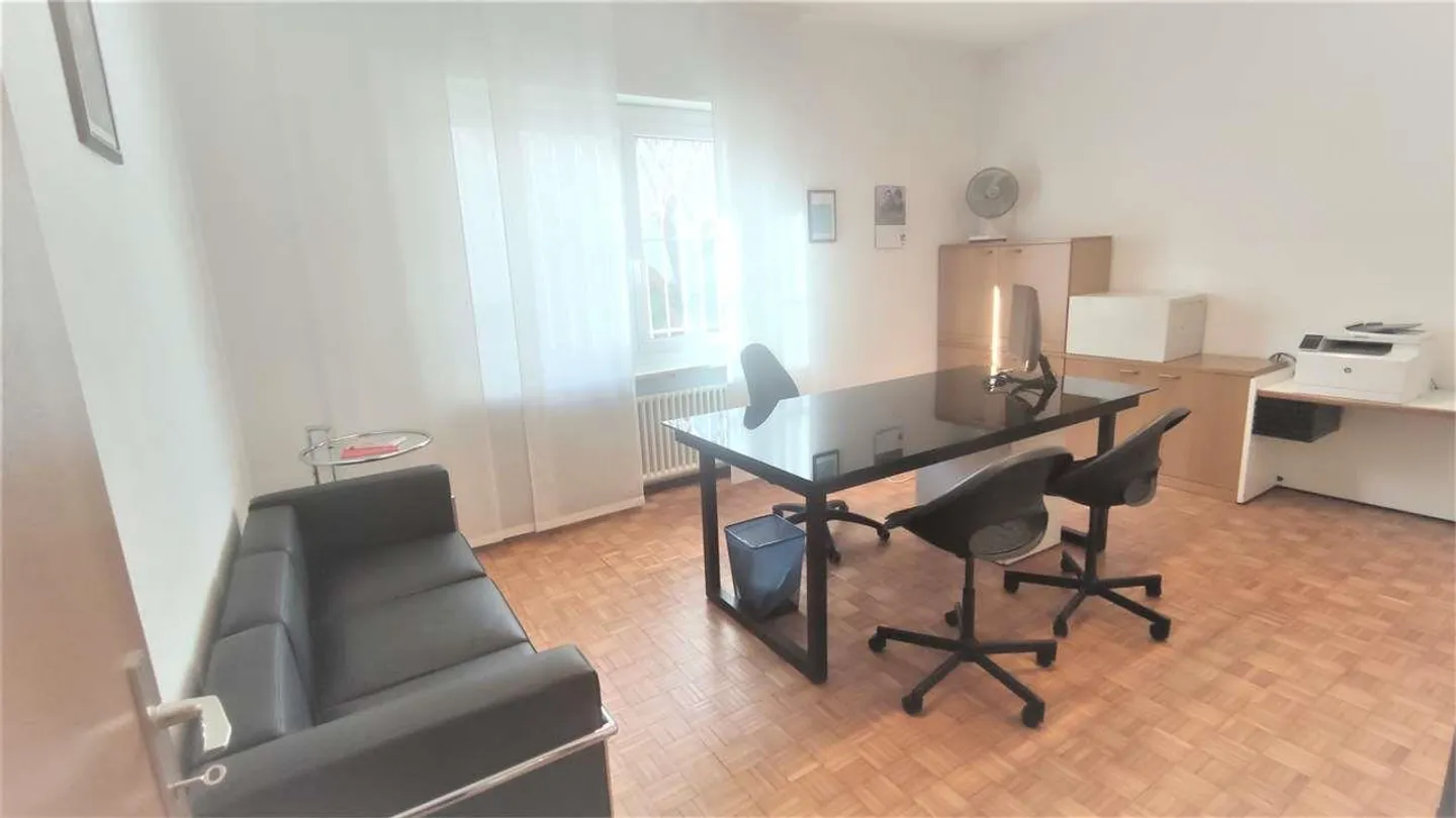 Ufficio spazioso a Massagno - Foto 10 di 11