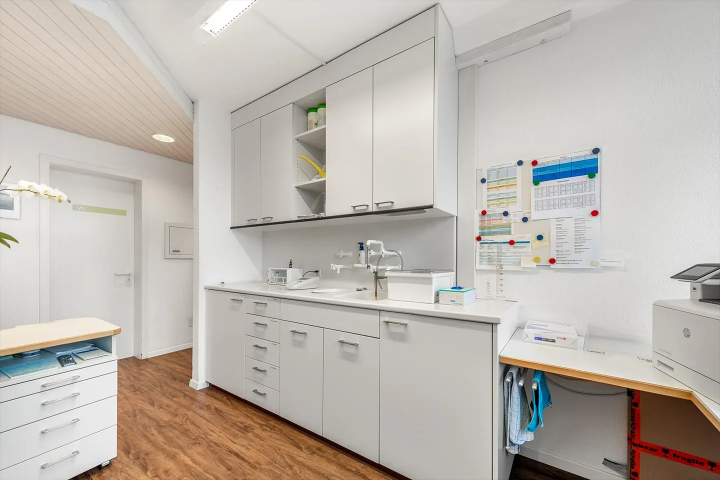 Office space in a central location in Wohlen - Photo 4 of 9