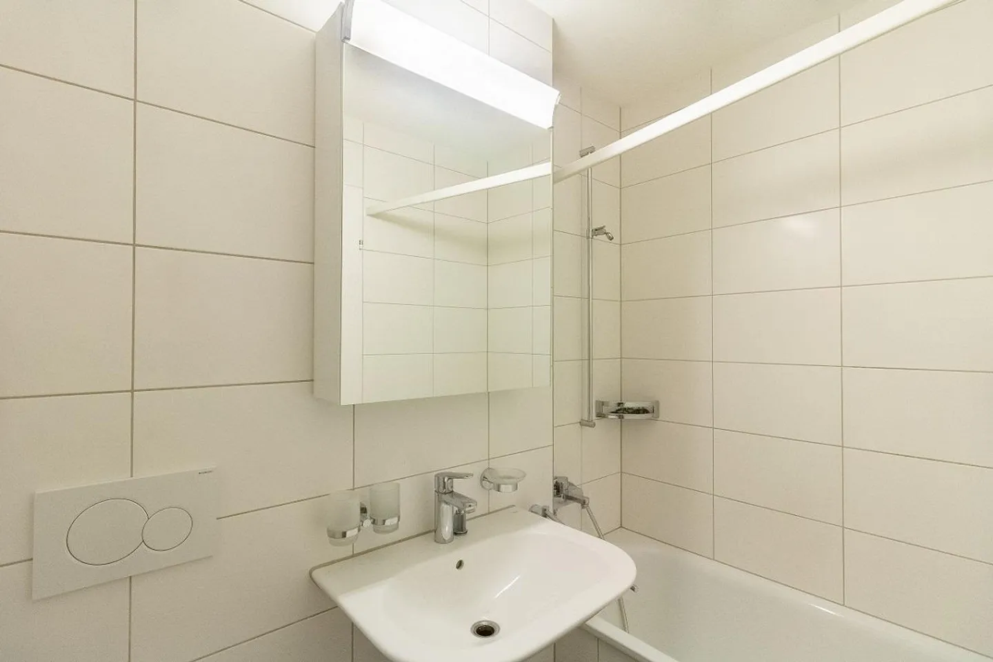 Appartamento luminoso e centrale con 3 stanze - Foto 5 di 5