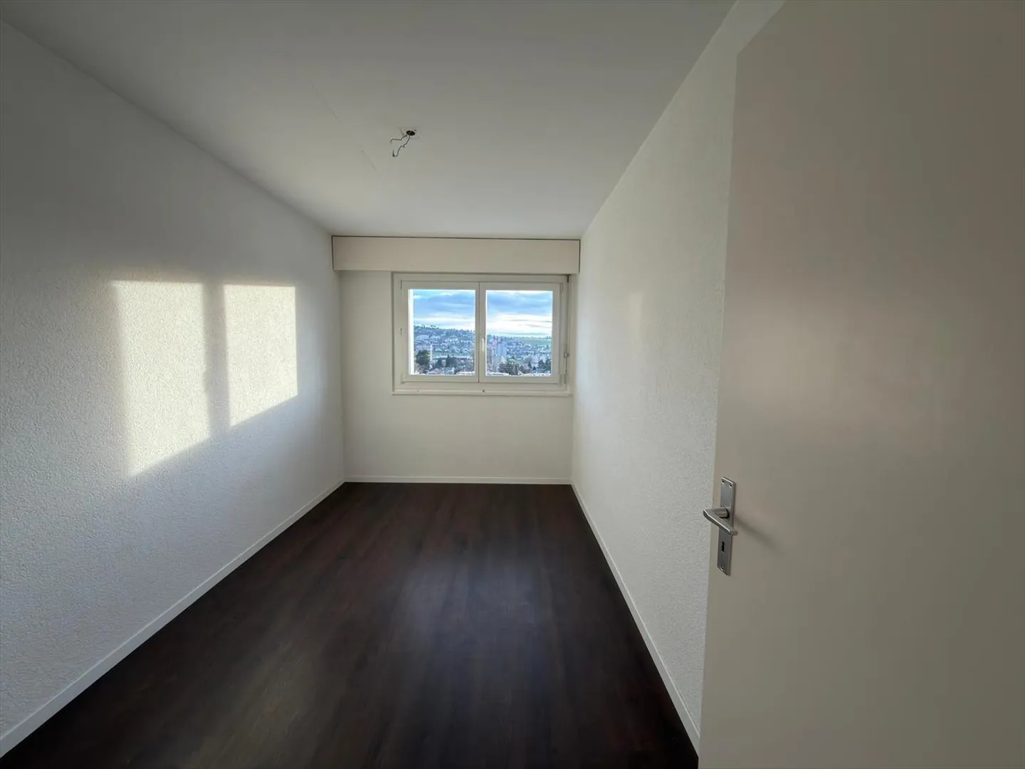 Appartement 4 pièces avec vue sur l'Aare - Lyss-Strasse 75, 2560 Nidau - Photo 8 sur 11