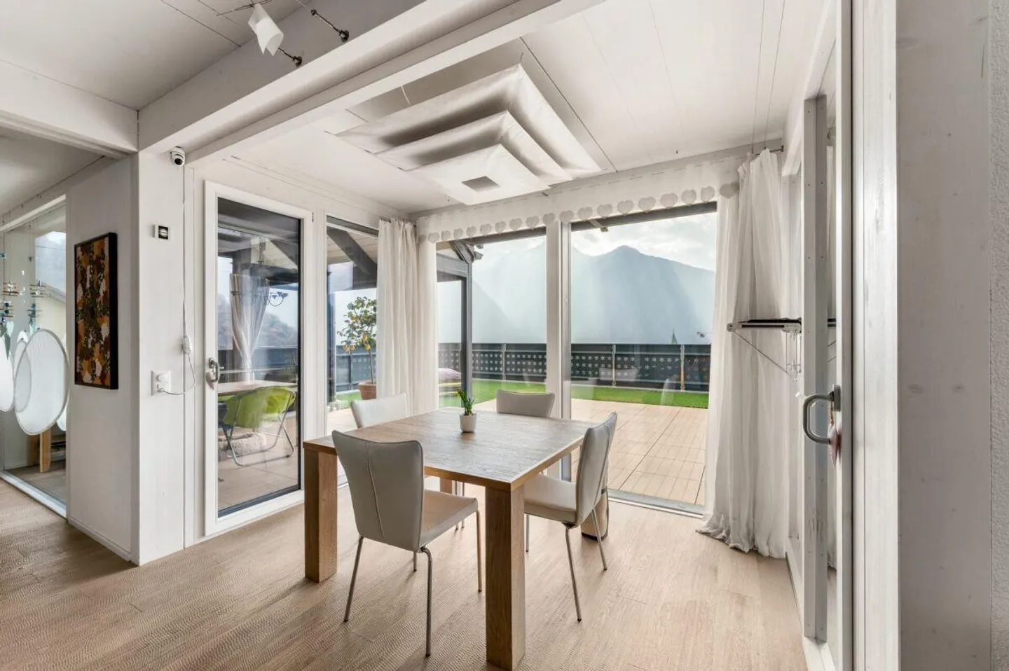 Villa incantevole con vista montagne - Foto 4 di 18