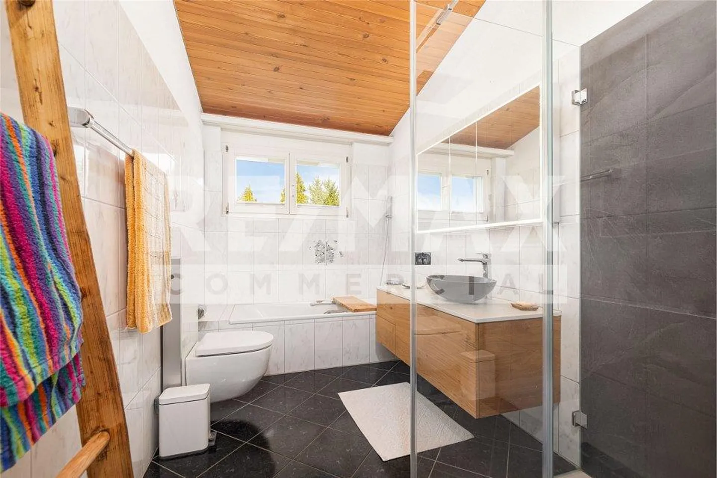 Vielseitige Gewerbeliegenschaft - Foto 6 von 13