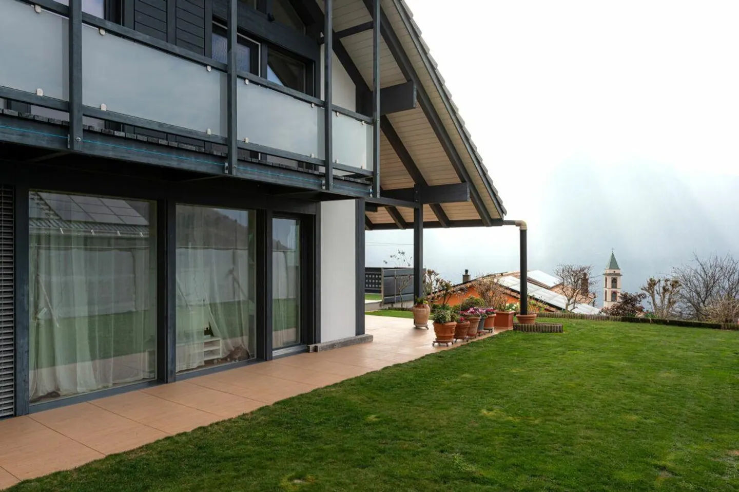 Villa incantevole con vista montagne - Foto 17 di 18