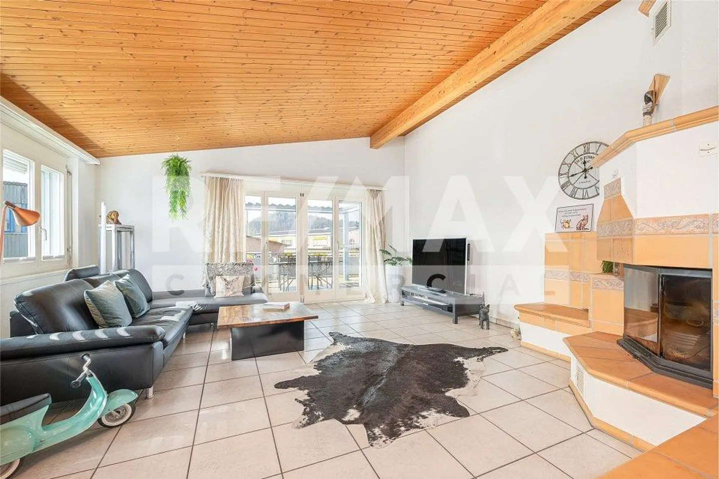 Vielseitige Gewerbeliegenschaft - Foto 3 von 13