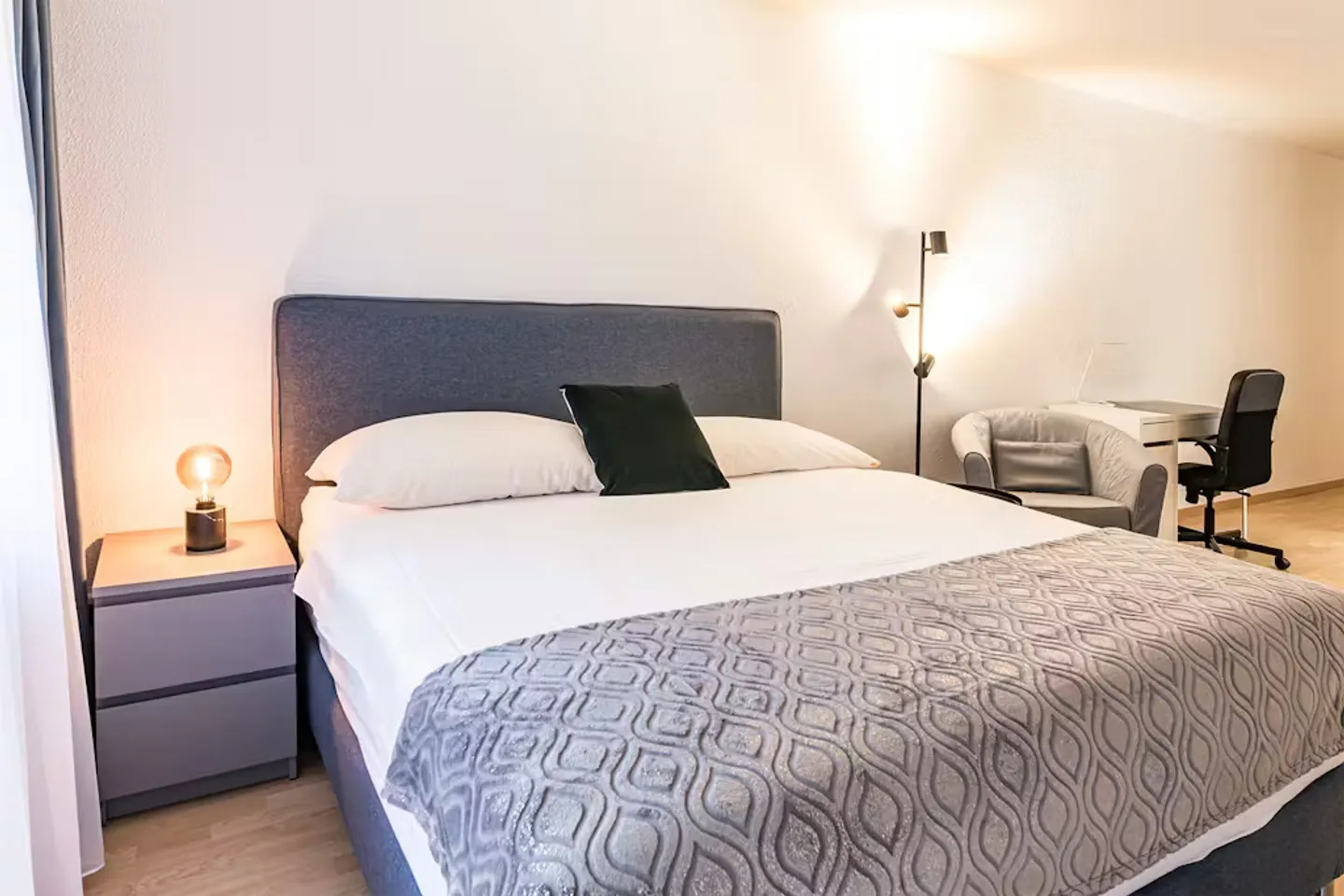 Appartamento in affitto - Foto 1 di 10