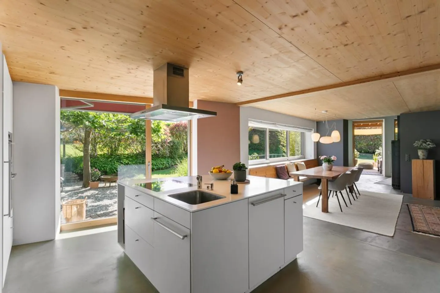 Perle architecturale unique dans un emplacement recherché - Photo 5 sur 11