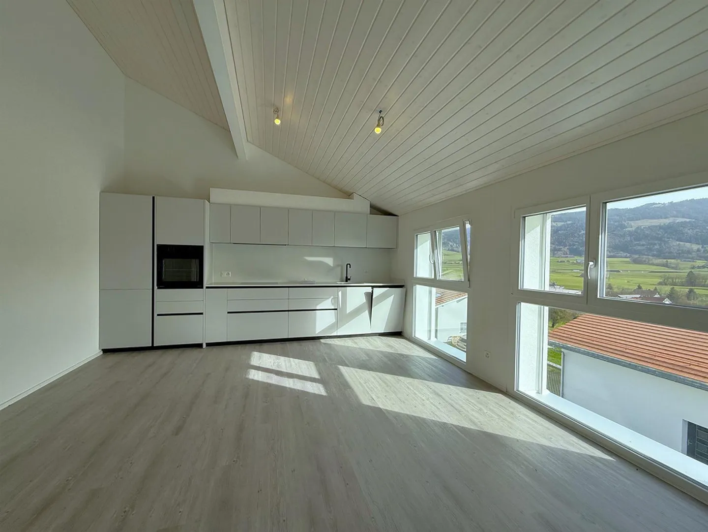 Appartamento in affitto - Foto 7 di 13