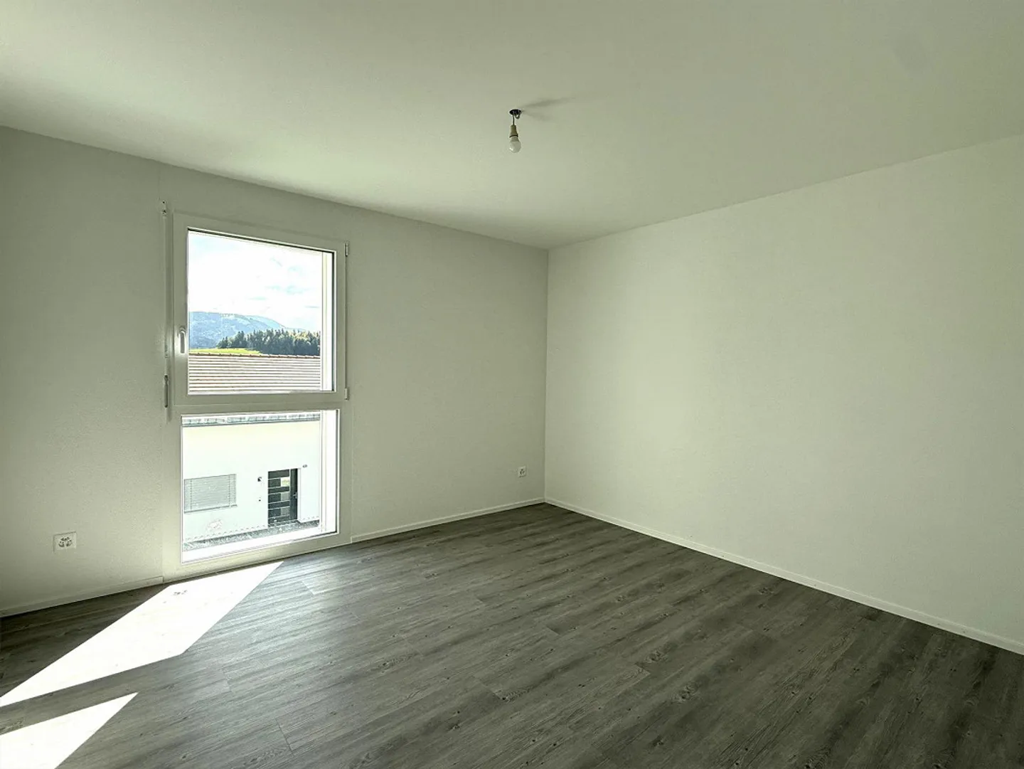 Appartamento in affitto - Foto 12 di 13