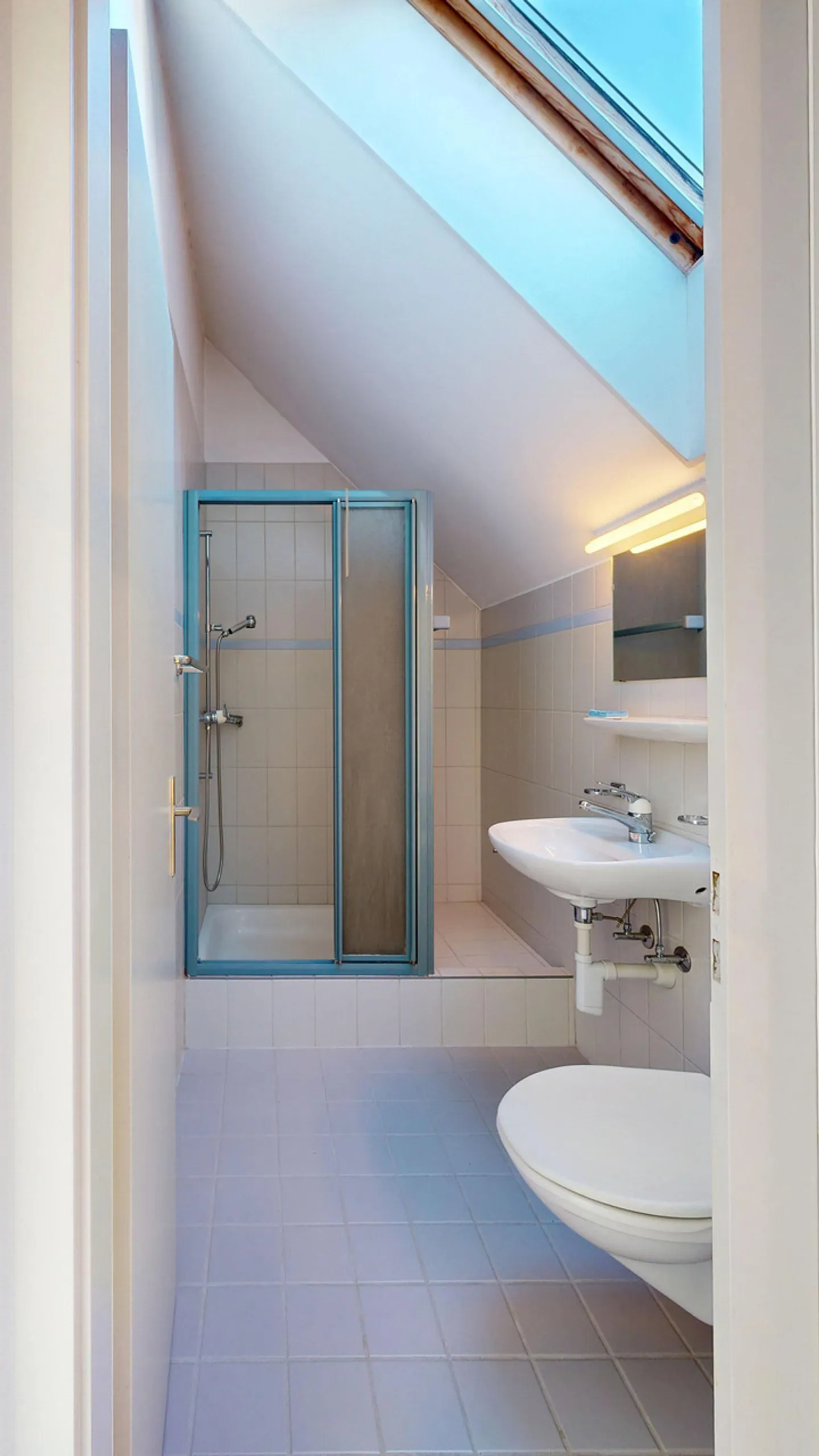 Bella casa unifamiliare di 5 stanze con molto potenziale - Foto 11 di 14