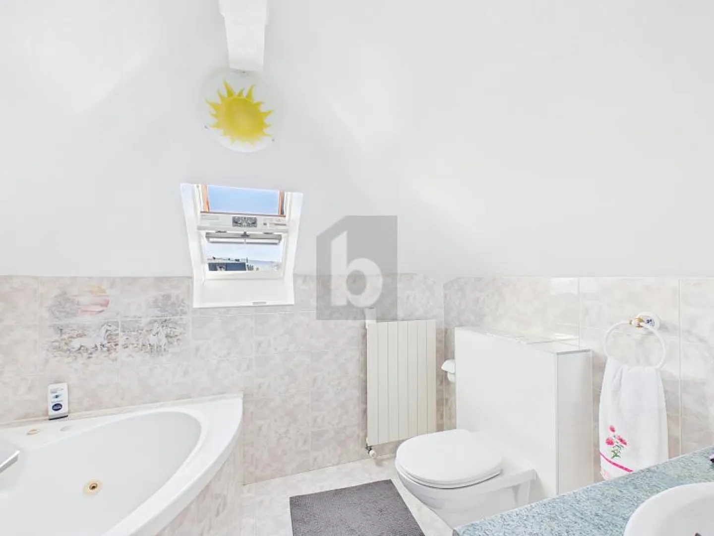 Charming Multi-Family Home - Photo 5 of 6