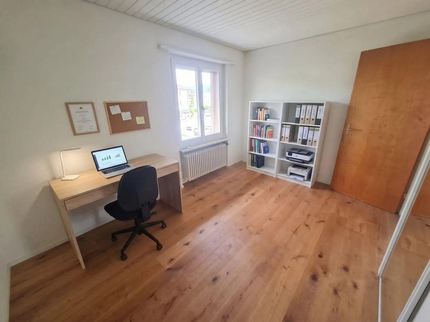 Charmantes Einfamilienhaus in Attiswil - Foto 11 von 13