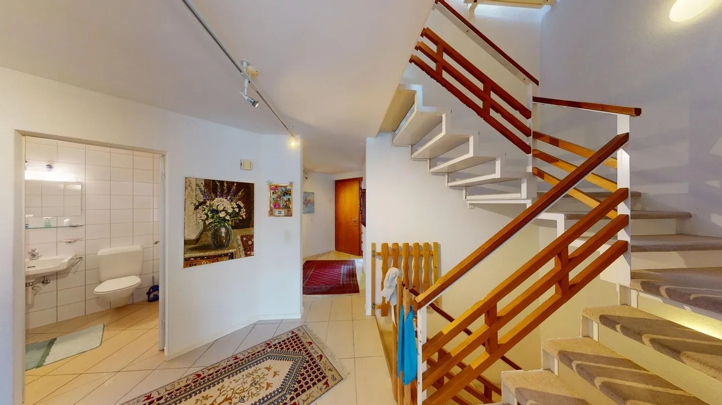 AgentSelly - Combining Family Homes and Living Dreams - Photo 8 of 13