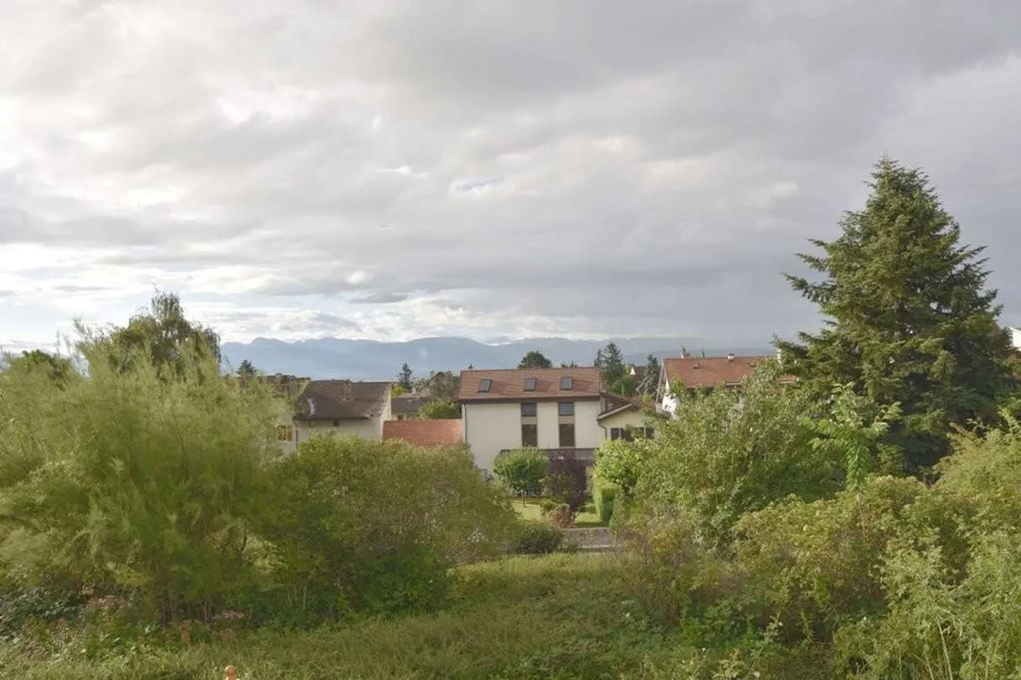 Cozy 2-room apartment of 72 m2 with character - Photo 1 of 6