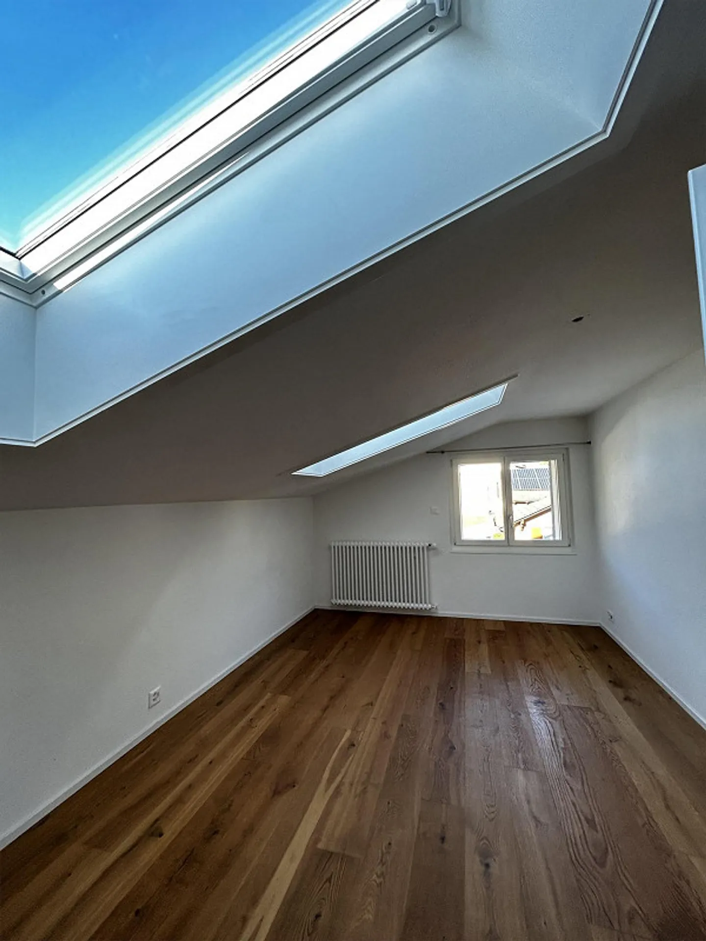 Appartement lumineux et confortable de 2 pièces au-dessus de Schwyz - Photo 3 sur 5