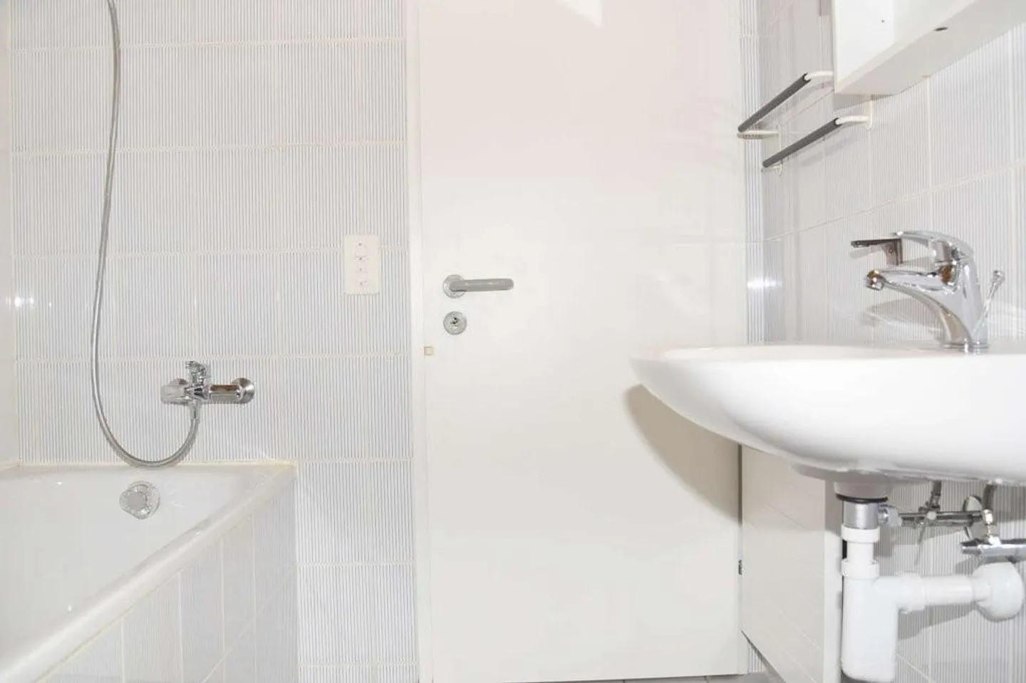 Cozy 2-room apartment of 72 m2 with character - Photo 5 of 6